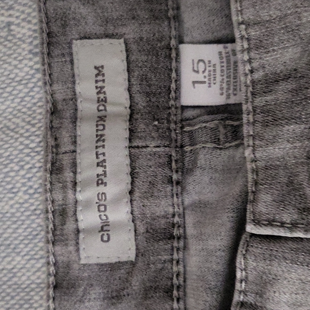Chicos Slim Jeans